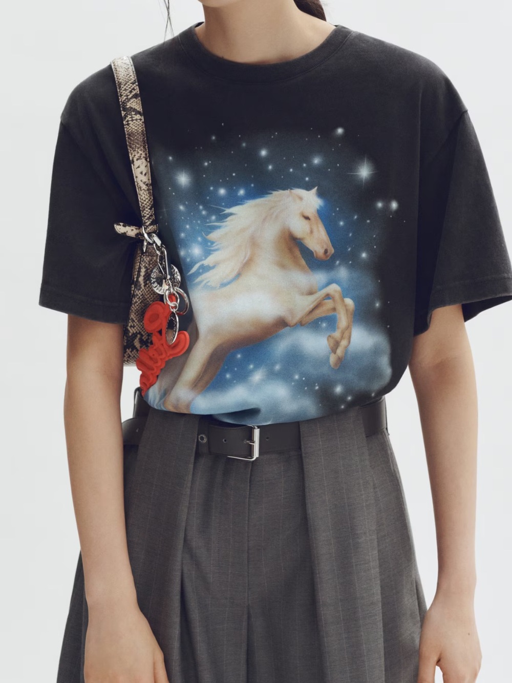 STELLA MCCARTNEY H&M UNICORN PRINTED T-SHIRT - Picture 3 of 4